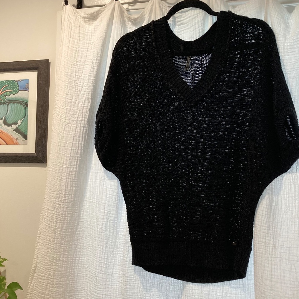 Black shiny Guess knitted  V-neck slouchy sweater Size Small